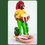 Rastafigur  mit Trommel  und Ascher vor den Fssen 16cm hoch