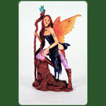 Dark Fairy 10x6x21cm; "Blaue Flamme" Design: Renee Biertempfel