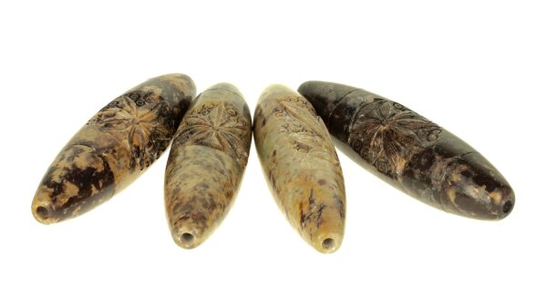 Purpfeife Budbomb aus Stein verziert mit Hanfblatt L 9 cm