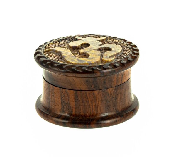 Holzgrinder aus Rosenholz geschnitzt mit OM Zeichen aus Stein D 5 cm H 3,3 cm